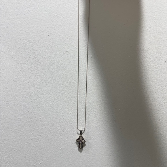 Marcasite 925 Silver and Black Cross Pendant Necklace - Picture 4 of 4